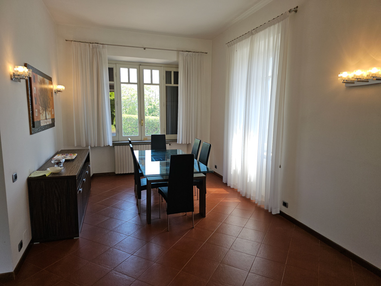Image 28